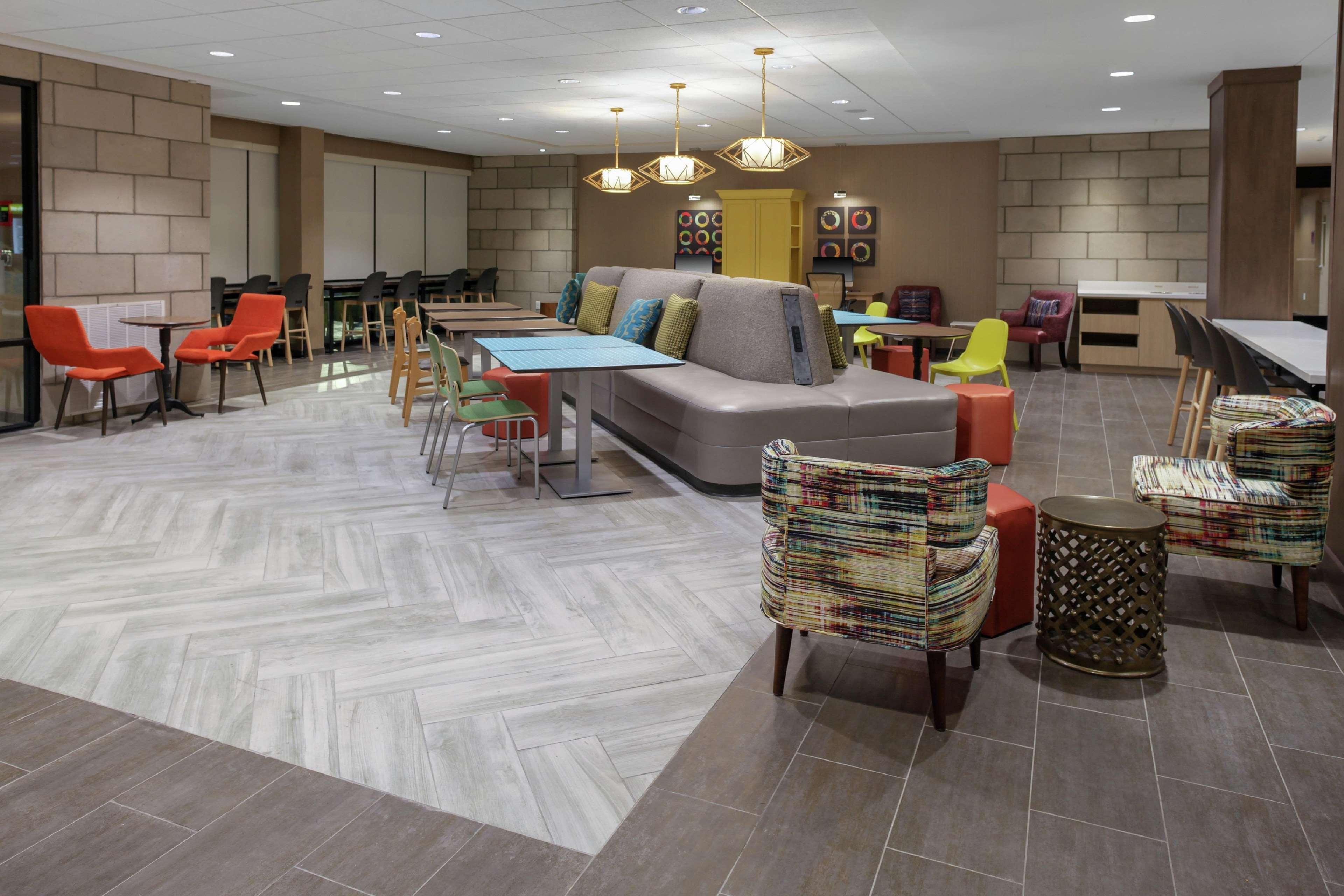 Home2 Suites By Hilton Louisville Airport Expo Center Екстер'єр фото