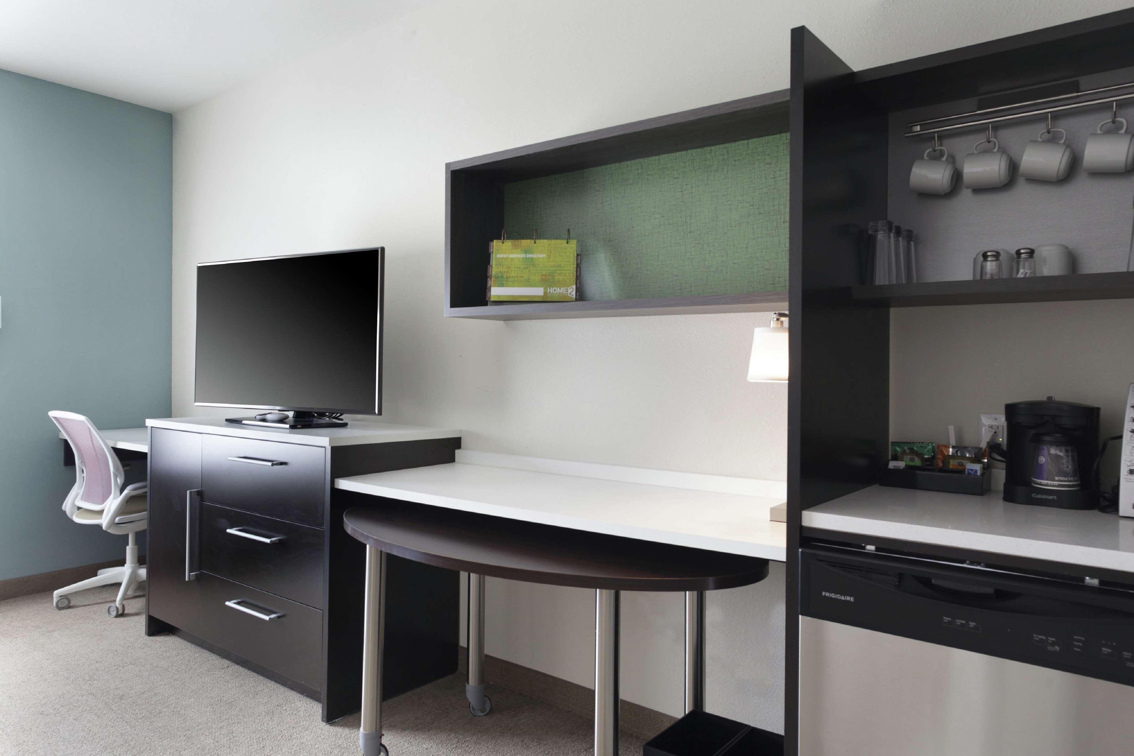 Home2 Suites By Hilton Louisville Airport Expo Center Екстер'єр фото