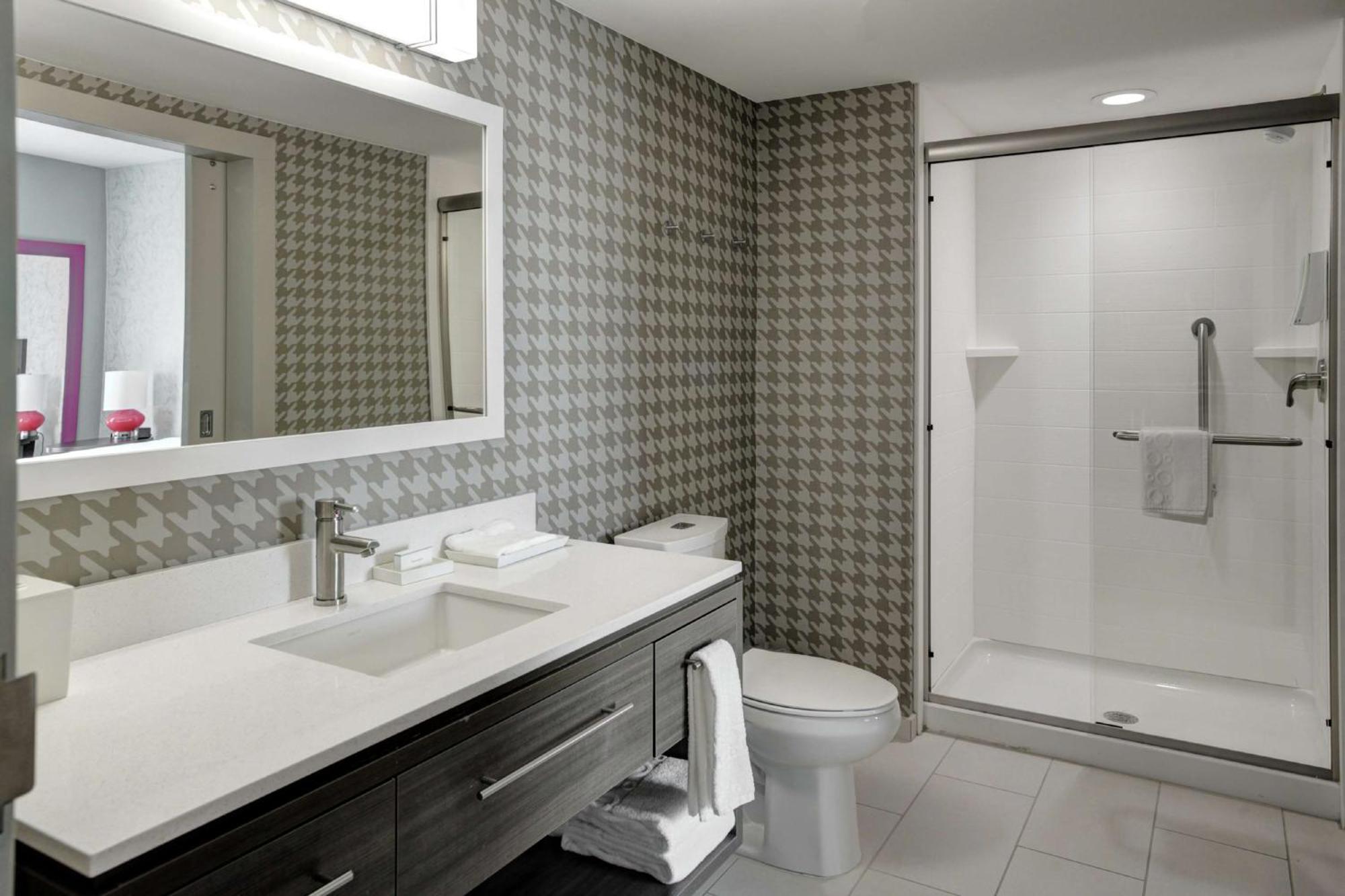 Home2 Suites By Hilton Louisville Airport Expo Center Екстер'єр фото
